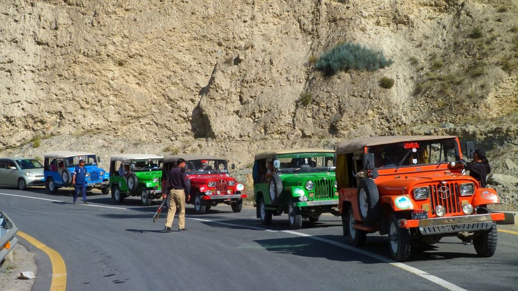 NORTH PAKISTAN JEEP SAFARI TOUR