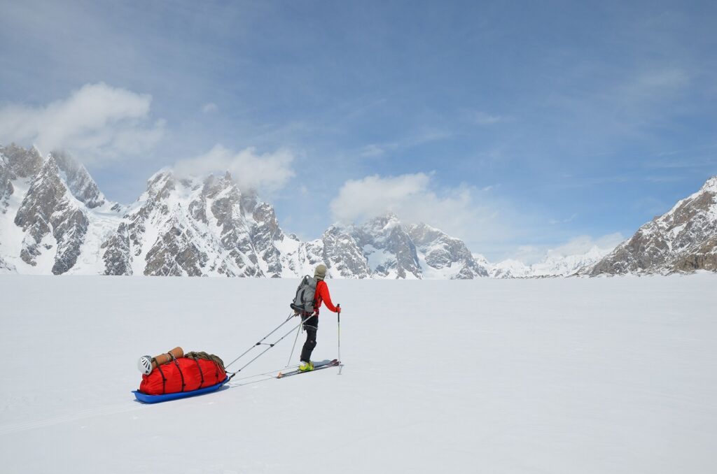 SKI TOURING IN PAKISTAN