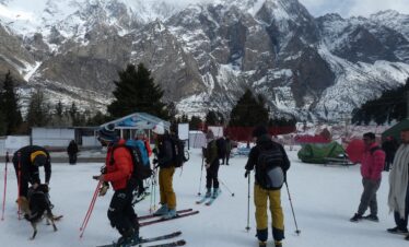 SKI TOURING IN PAKISTAN