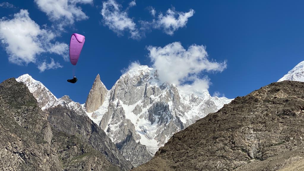 PARAGLIDING IN NORTH PAKISTAN